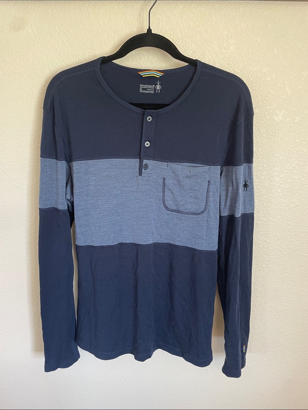 Smartwool Men’s Merino Wool Base Layer Henley M Navy & Heather Blue Long-Sleeve